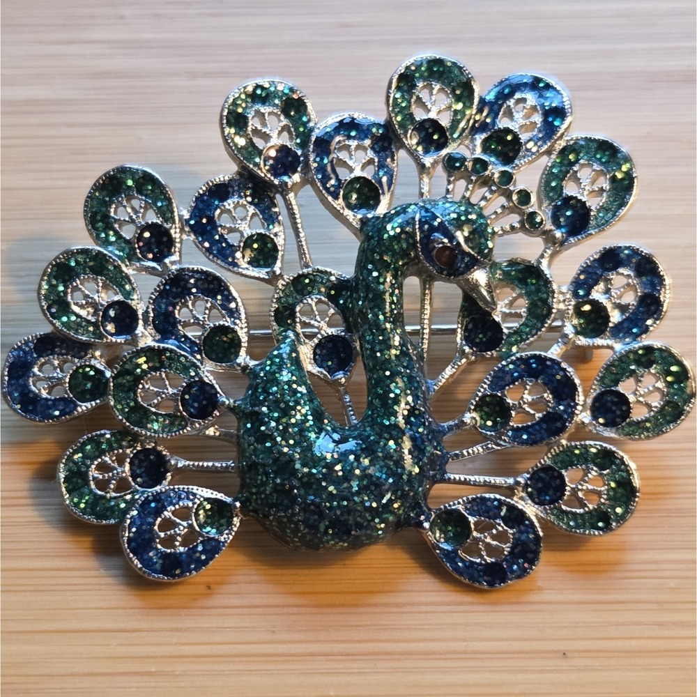 Vintage Unsigned Green Blue Enamel Peacock Bird Glitter Silver Tone Brooch Pin